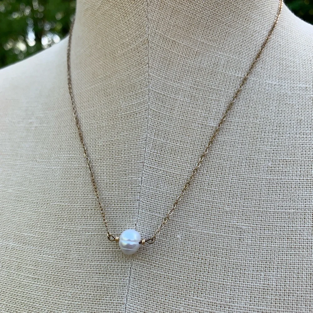 Freshwater Pearl Dainty Necklace - Picture 6 of 8